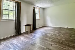 704 Countryside Dr, McKees Rocks, PA 15136 - Photo 23