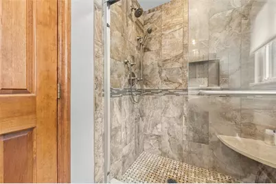 131 Derwent Dr, Ross Twp, PA 15237 - Photo 25
