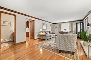 131 Derwent Dr, Ross Twp, PA 15237 - Photo 7