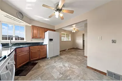 114 Jefferson Dr, Lower Burrell, PA 15068 - Photo 15