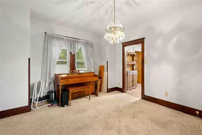 106 Arnold Ave, Houston, PA 15342 - Photo 13