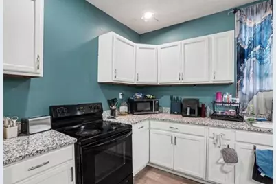 1004 Moyer St, Pittsburgh, PA 15204 - Photo 11