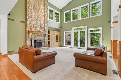 132 Twin Oaks Lane, Level Green, PA 15085 - Photo 7