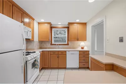 1750 Williamsburg Place, Blackridge, PA 15235 - Photo 13