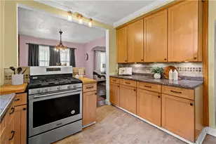 2230 Fairland St, Pittsburgh, PA 15210 - Photo 11