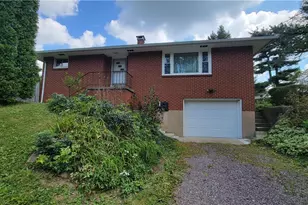 1390 N Ctr Ave, Somerset Township, PA 15501 - Photo 1