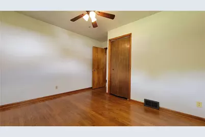 1390 N Center Ave, Somerset Township, PA 15501 - Photo 21