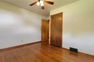 1390 N Ctr Ave, Somerset Township, PA 15501 - Photo 21