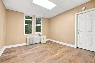 1633 Brownsville Rd, Pittsburgh, PA 15210 - Photo 7