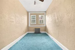 1633 Brownsville Rd, Pittsburgh, PA 15210 - Photo 23