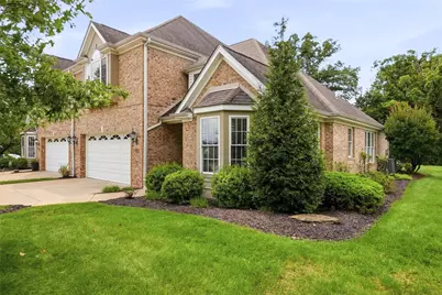 2112 Gables Ct, Adams Township, PA 16046 - Photo 1