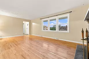 1003 Edward St, North Versailles, PA 15137 - Photo 5