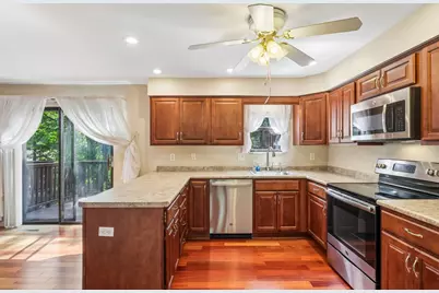 330 Woodbridge Drive, Ross Twp, PA 15237 - Photo 13