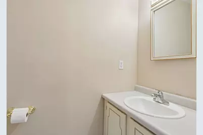 330 Woodbridge Drive, Ross Twp, PA 15237 - Photo 19