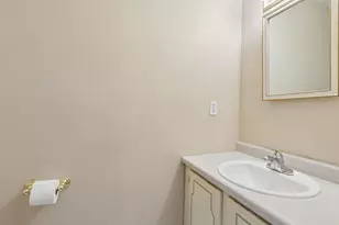 330 Woodbridge Dr, Ross Twp, PA 15237 - Photo 19