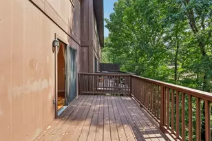 330 Woodbridge Dr, Ross Twp, PA 15237 - Photo 17