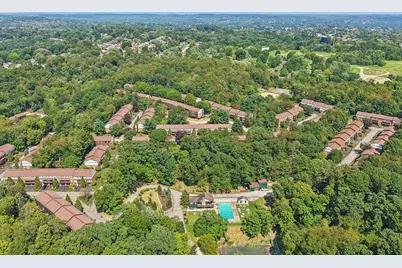 330 Woodbridge Drive, Ross Twp, PA 15237 - Photo 37