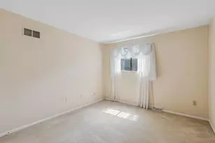 330 Woodbridge Dr, Ross Twp, PA 15237 - Photo 33