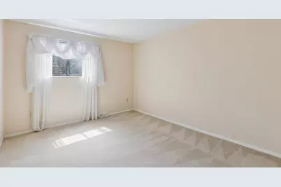 330 Woodbridge Drive, Ross Twp, PA 15237 - Photo 31
