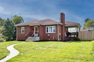 200 Davies St, Lower Burrell, PA 15068 - Photo 1