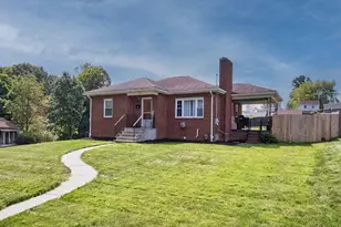 200 Davies St, Lower Burrell, PA 15068 - Photo 23