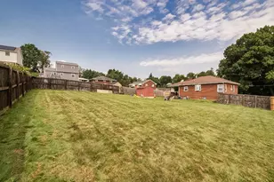 200 Davies St, Lower Burrell, PA 15068 - Photo 19