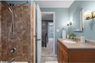 1033 Maripat Dr, South Park, PA 15129 - Photo 27