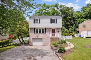 1033 Maripat Dr, South Park, PA 15129 - Photo 1