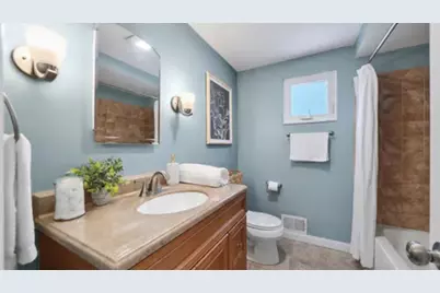 1033 Maripat Dr, South Park, PA 15129 - Photo 27