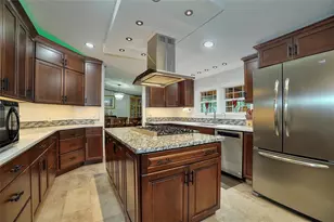 46 &48 Wussick Dr, Mount Pleasant, PA 15057 - Photo 9