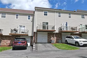 107 Old Village Ln, Bethel Park, PA 15102 - Photo 25