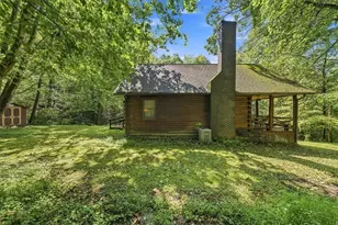 107 N Locust St, Hempfield Township, PA 15644 - Photo 7