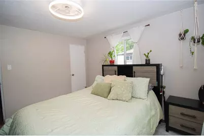 1112 Logan Rd, Bethel Park, PA 15102 - Photo 15