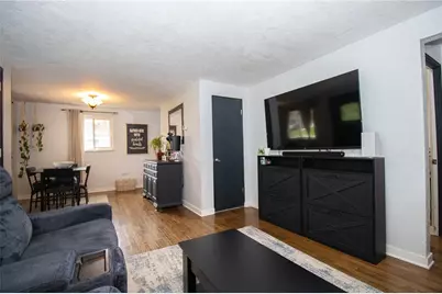 1112 Logan Rd, Bethel Park, PA 15102 - Photo 11