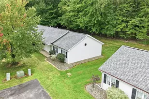 685 Theresa Ave, Hermitage, PA 16148 - Photo 35