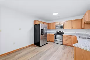 685 Theresa Ave, Hermitage, PA 16148 - Photo 15