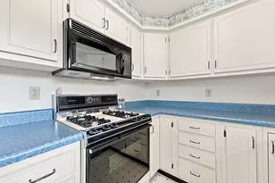 237 Woodridge Dr, Green Tree, PA 15106 - Photo 23