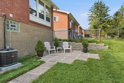237 Woodridge Drive, Green Tree, PA 15106 - Photo 31