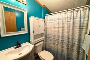 1566 Lee Ln, Grove City Boro, PA 16127 - Photo 19
