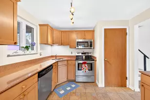 110 Sunrise Dr, Penn Twp, PA 15642 - Photo 11