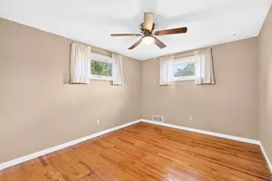 110 Sunrise Dr, Penn Twp, PA 15642 - Photo 17