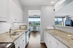 320 Fort Duquesne Blvd, Downtown Pgh, PA 15222 - Photo 21