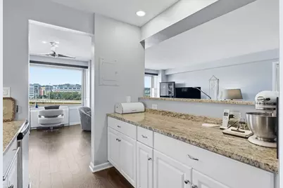 320 Fort Duquesne Boulevard #4F, Downtown Pgh, PA 15222 - Photo 23