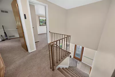 1024 Surrey Woods Rd, Bethel Park, PA 15102 - Photo 19