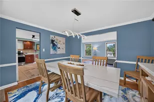 1024 Surrey Woods Rd, Bethel Park, PA 15102 - Photo 9