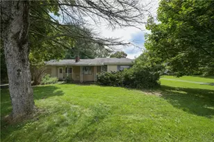2631 Darlington Rd, Chippewa Township, PA 15010 - Photo 3