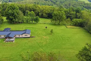 405 Woodburn Rd, East Finley, PA 15323 - Photo 17