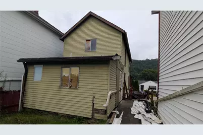 203 Newtown Avenue, East Bethlehem, PA 15348 - Photo 3
