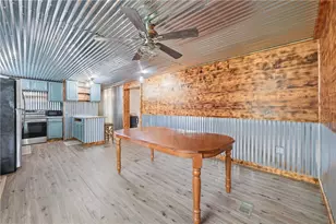 330 Fullingmill Rd, Jefferson Township, PA 16137 - Photo 23
