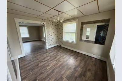 301 Patterson Ave, Beaver Falls, PA 15010 - Photo 5